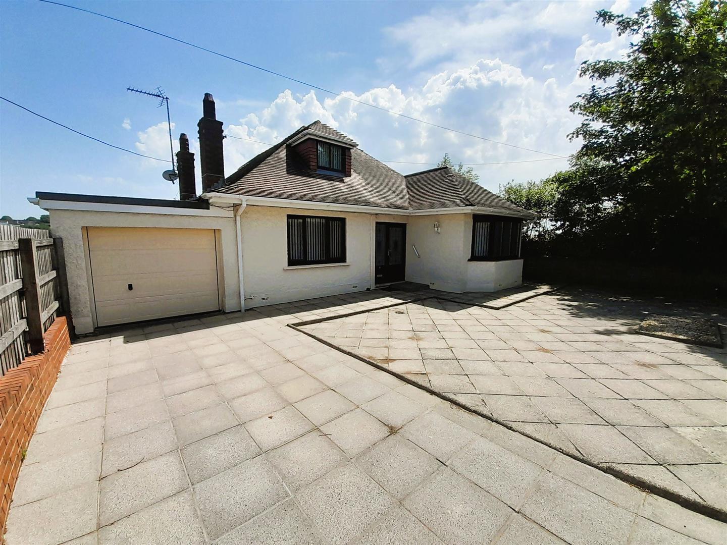 Havard Road, Llanelli, SA14 8SD